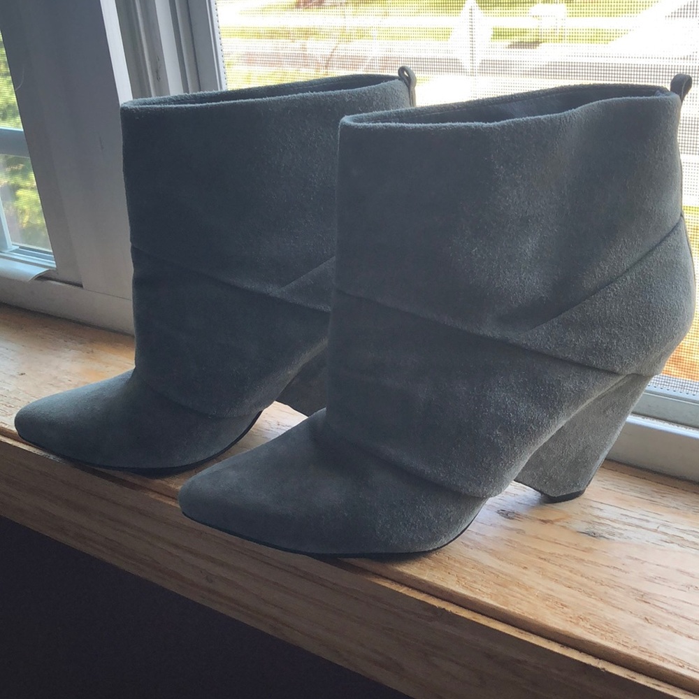 Aldo faux suede booties